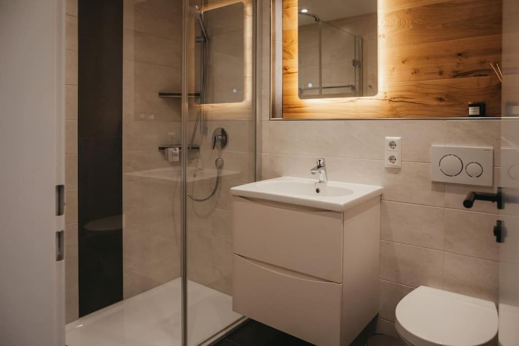 Schwarzwald Loft Menzenschwand Apartment ภายนอก รูปภาพ